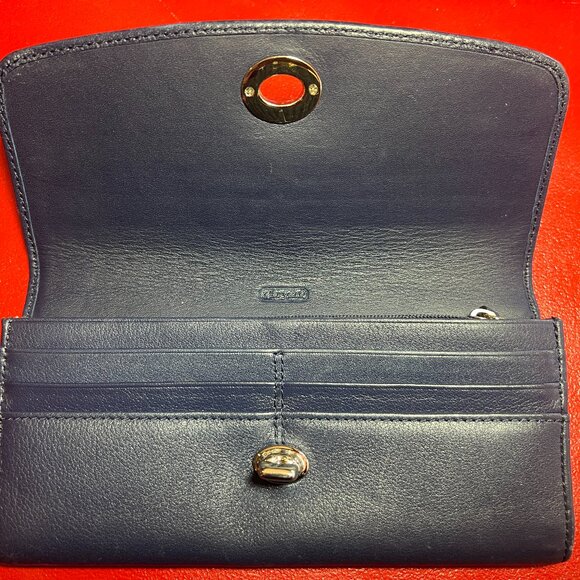 Coach Turnlock Wallet, Leather Blue, Retired Style from the Mid-2010s, NWOT - Picture 3 of 8
